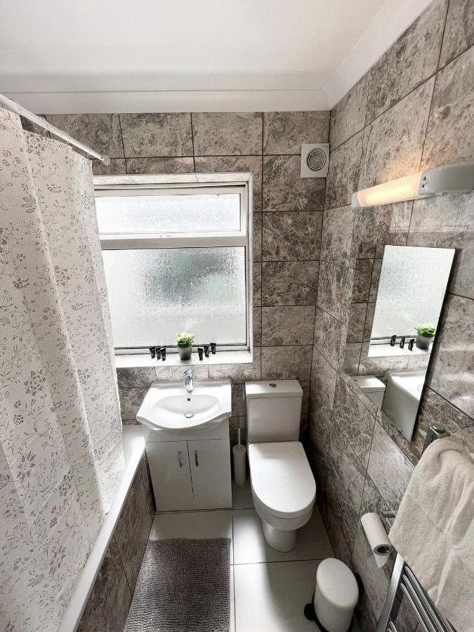 فندق Stunning Flat In Greater لندن المظهر الخارجي الصورة